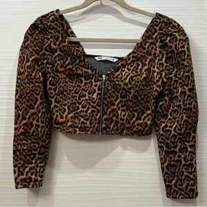 Brown and black leopard print cropped top with zip up detail